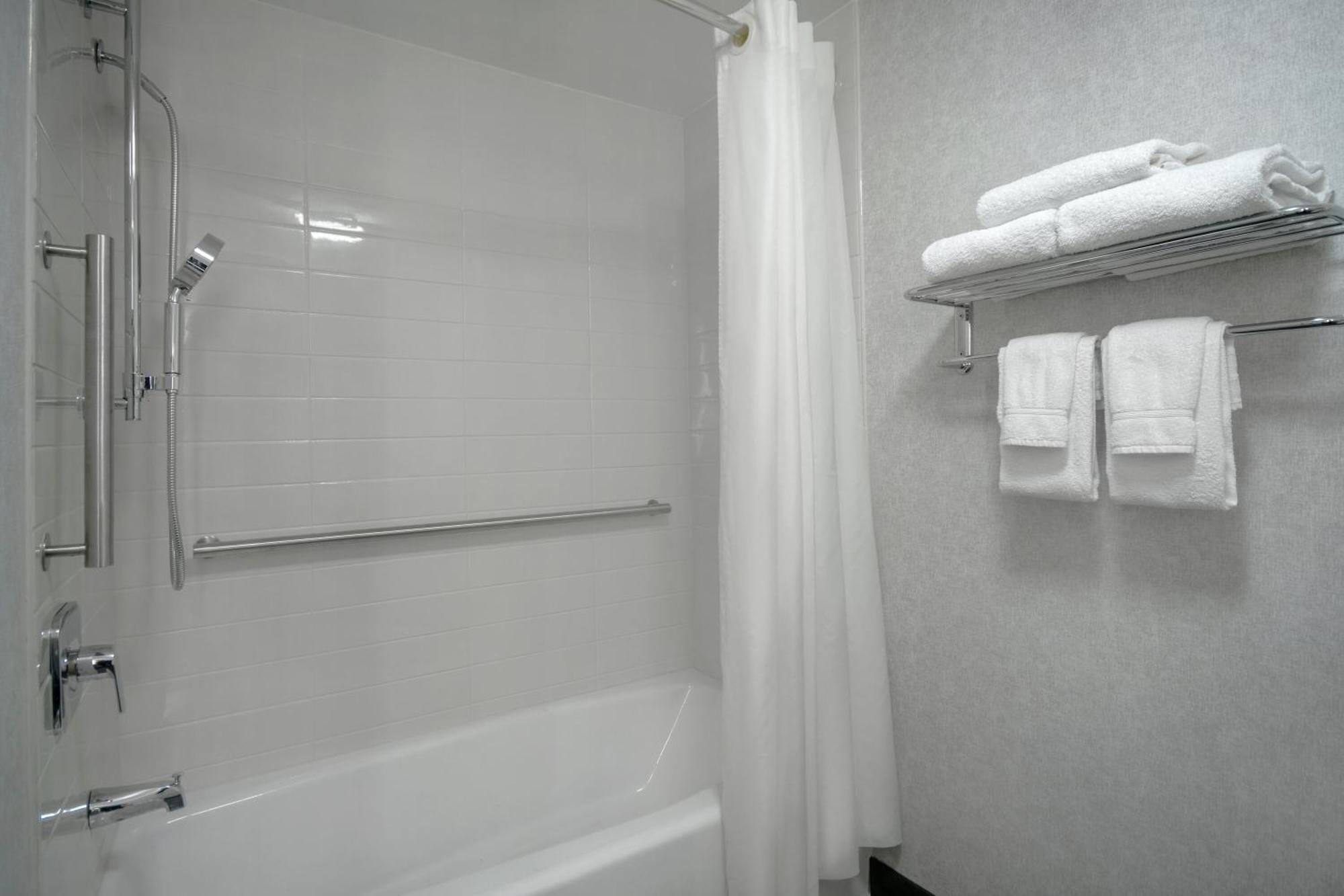 Best Western Plus Meadowlands Secaucus Dış mekan fotoğraf